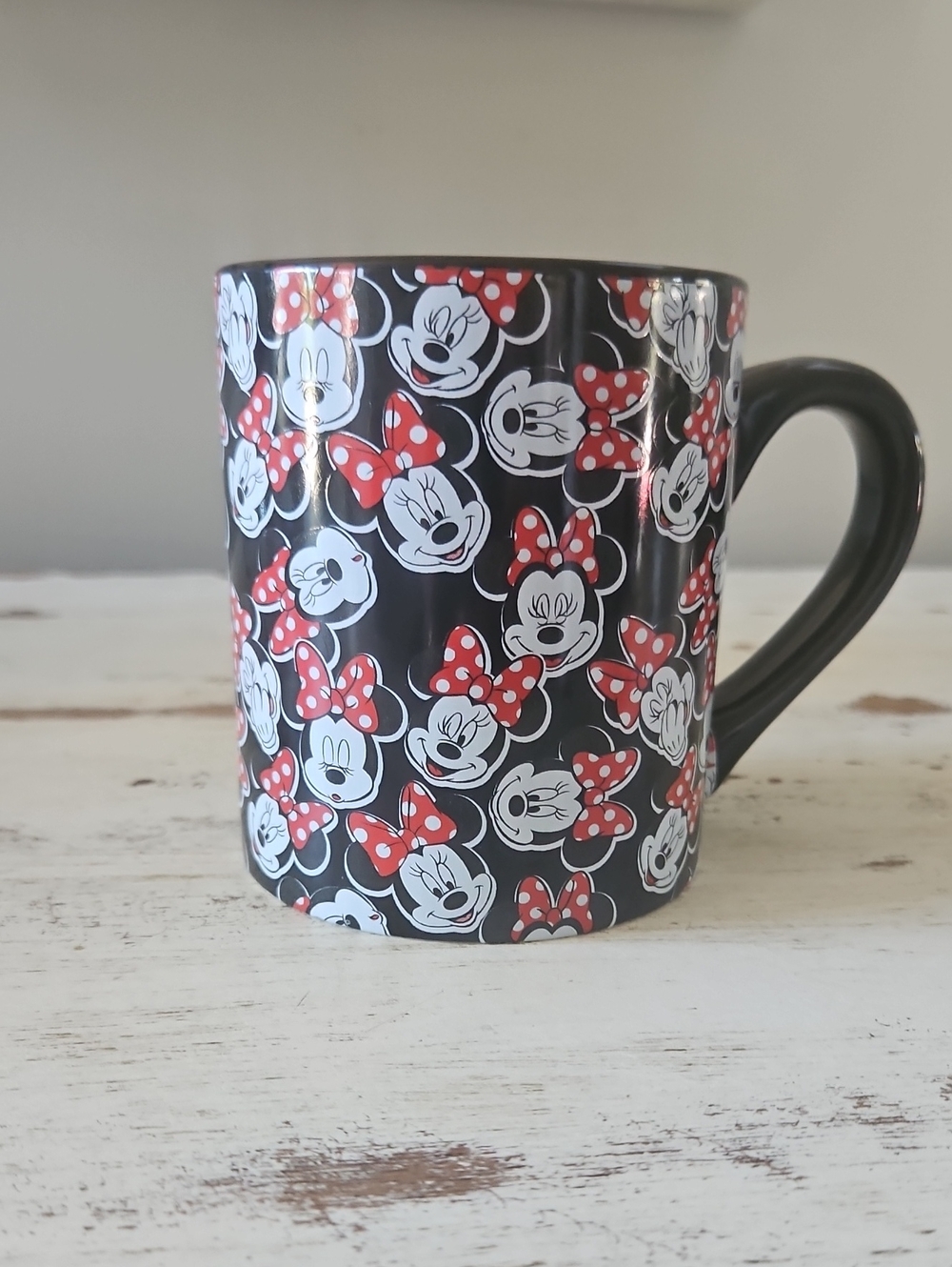 Minnie Mouse Patterned Black Ceramic Mug